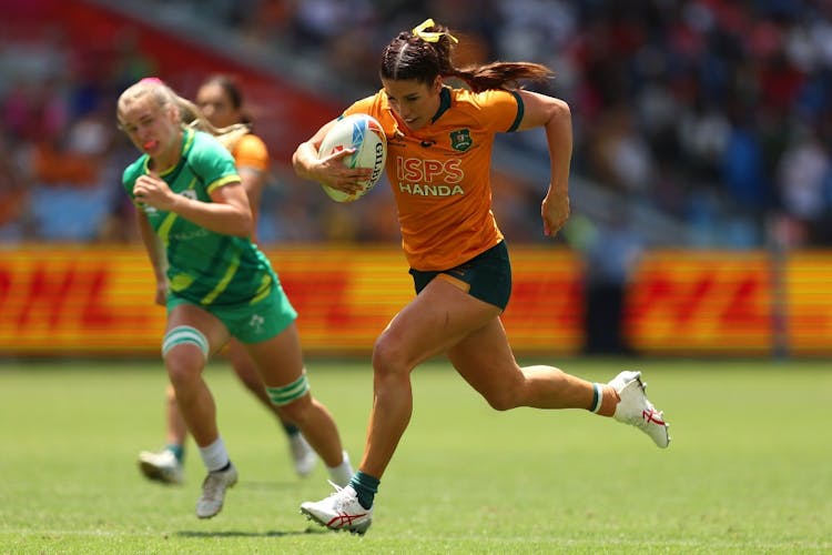 Charlotte Caslick scored a double as Australia thumped Ireland. Photo: Getty Images